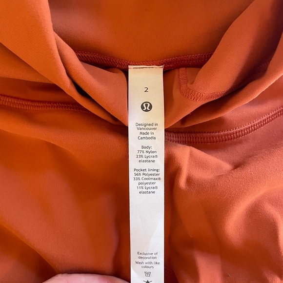 New Without Tags LuluLemon Wunder Train High-Rise Short Size 2 - Picture 5 of 6